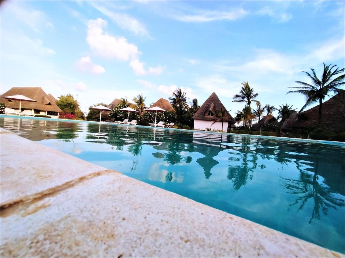 Karibuni Jeds Villas 85&86 Mambrui Exterior foto